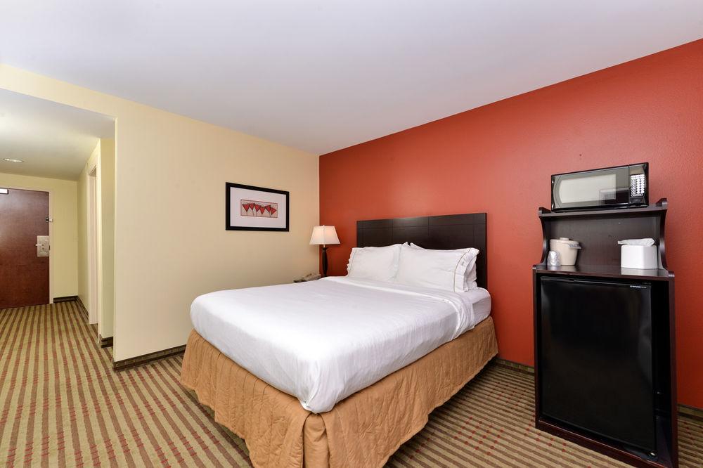 Holiday Inn Express Dayton, An Ihg Hotel Bagian luar foto