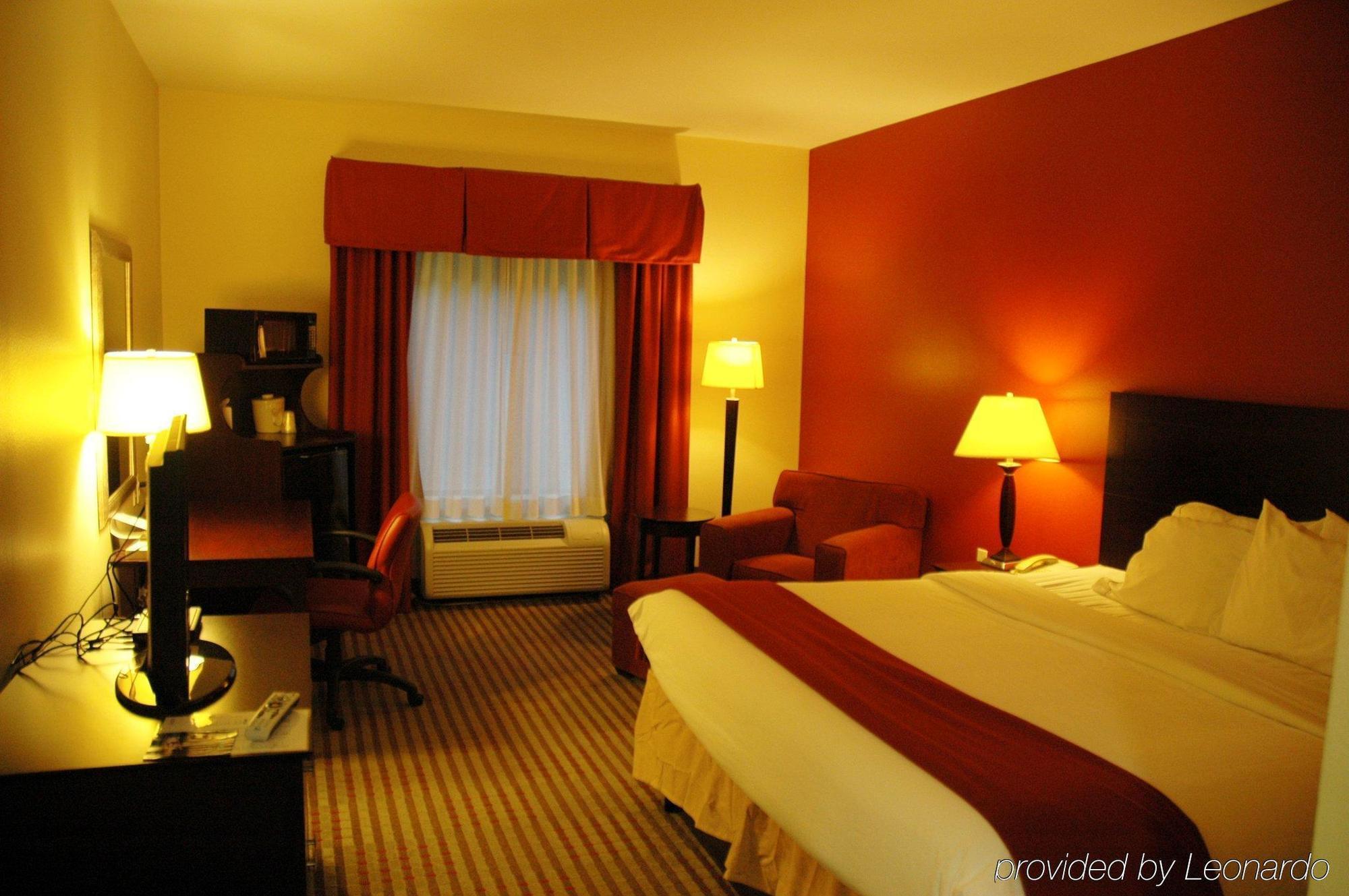 Holiday Inn Express Dayton By Ihg Bagian luar foto