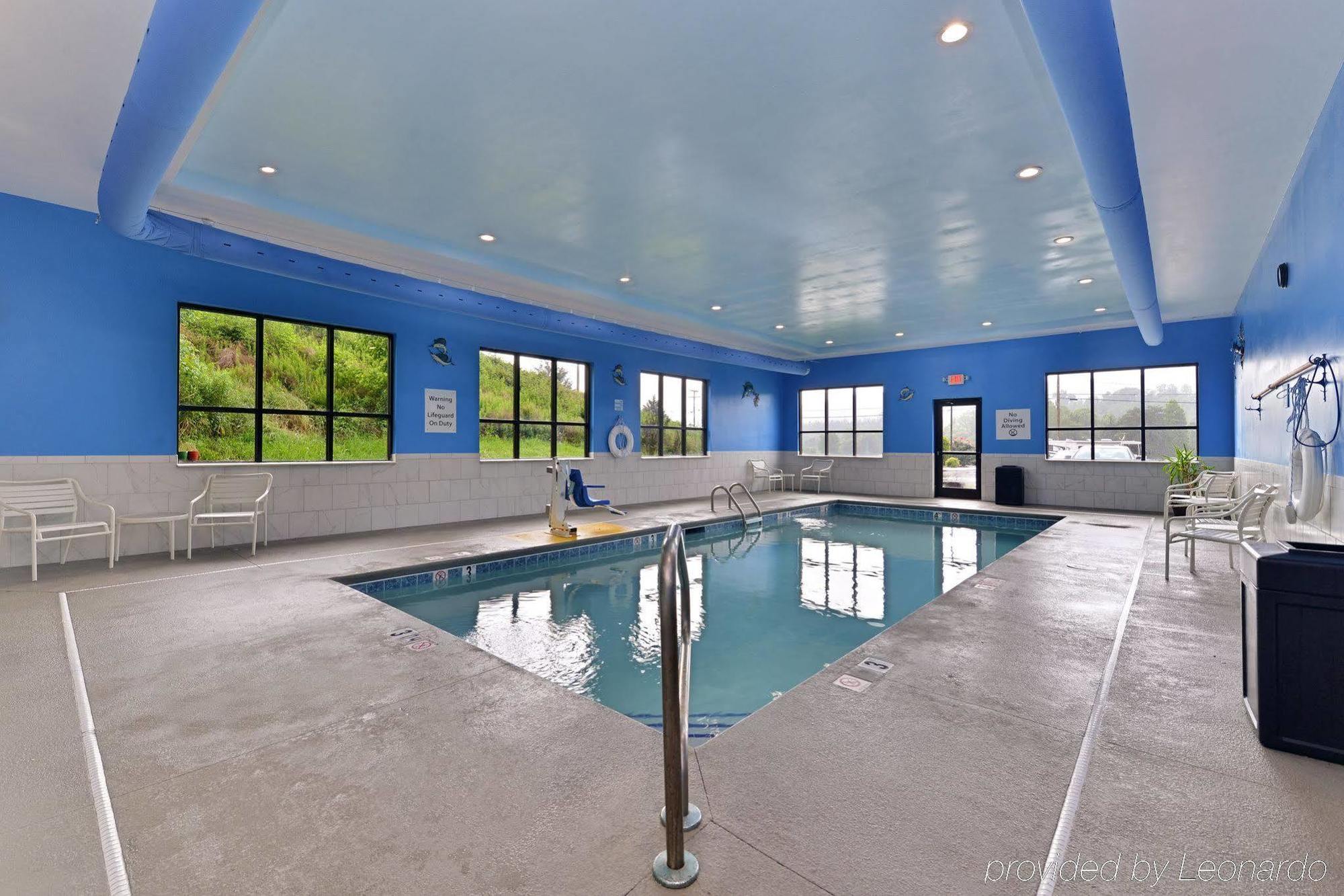Holiday Inn Express Dayton By Ihg Bagian luar foto