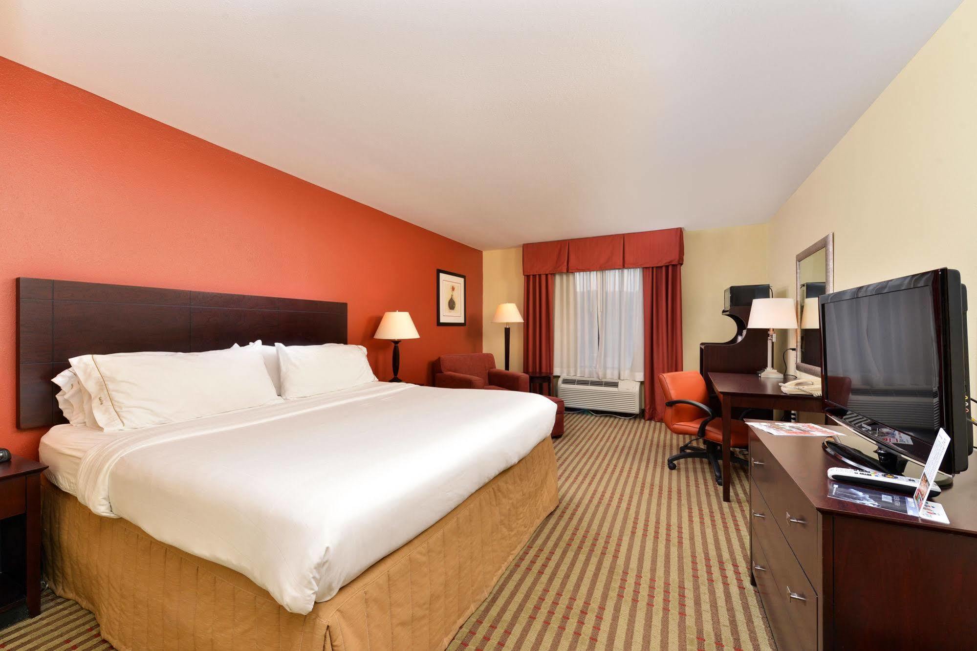 Holiday Inn Express Dayton By Ihg Bagian luar foto