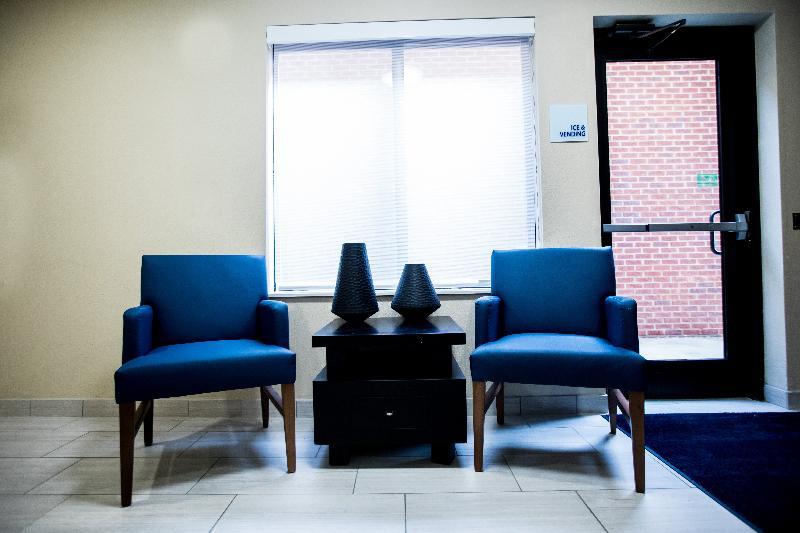 Holiday Inn Express Dayton By Ihg Bagian luar foto